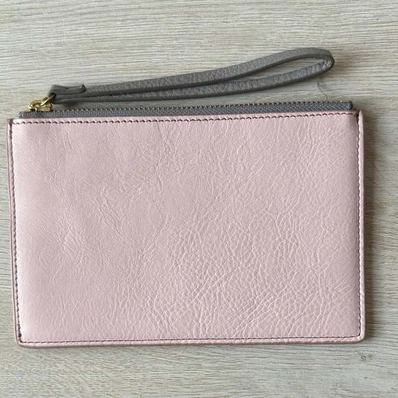 Fossil Blush and Gray Leather Wristlet - Picture 2 of 6